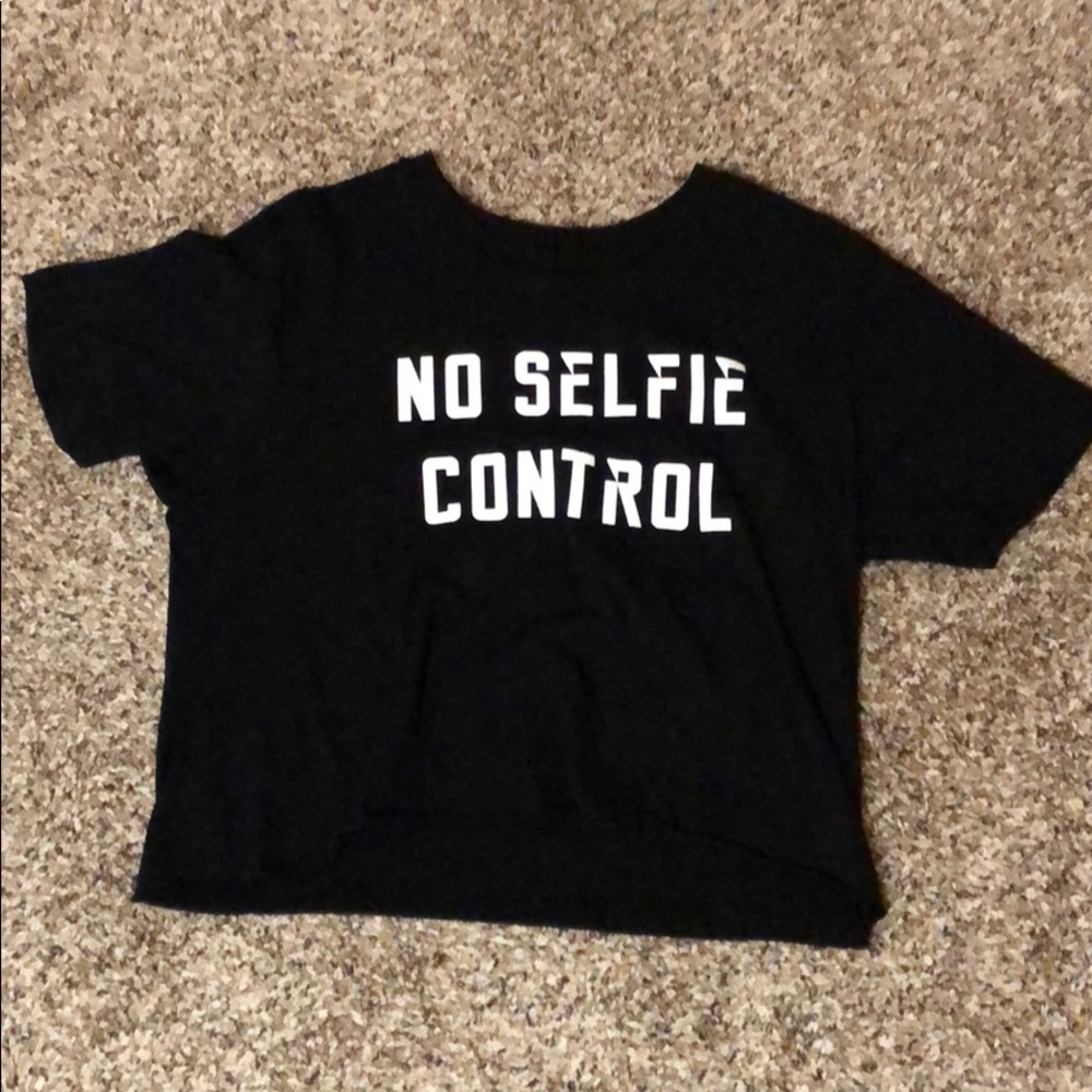 No Selfie Control crop top